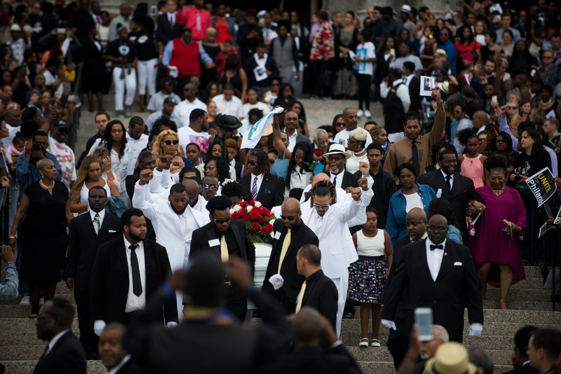 Illustration for article titled The Heartbreaking and Beautiful Images From Philando Castile's Funeral